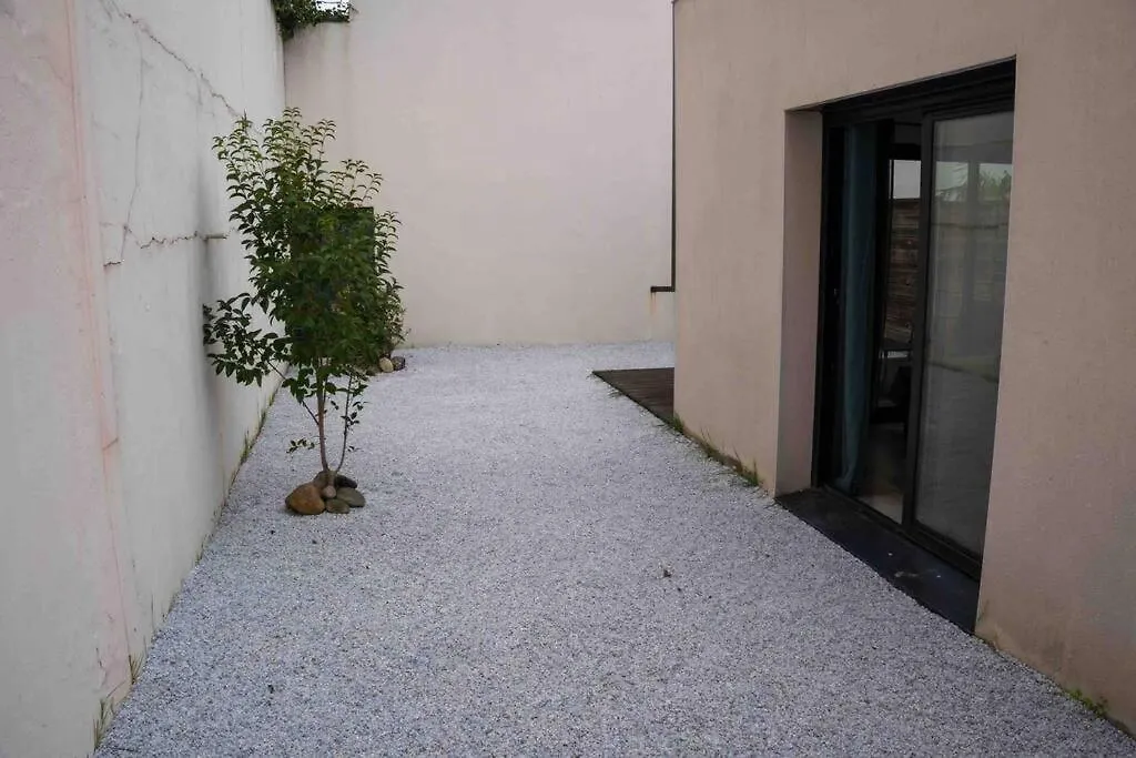 Studio Cosy/Parking/Jardin location